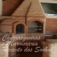 Forno de pizza e churrasqueira de tijolinho 4